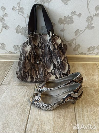 Сумка кожаная рептилия и туфли 39 Tamaris
