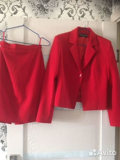 Костюм пиджак и юбка
