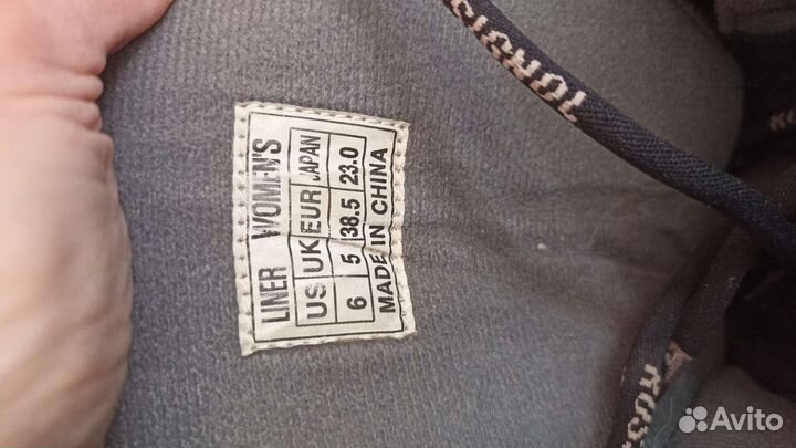 Сноубордические ботинки Rossignol р-р 23 (36)