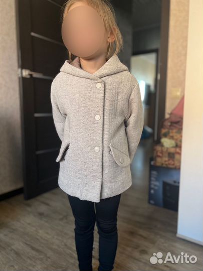 Пальто для девочки zara