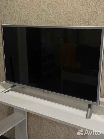 Телевизор lg SMART tv 32