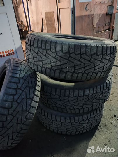 Pirelli Ice Zero 225/55 R17 101T