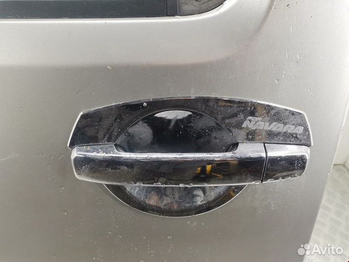 Дверь передняя для Nissan Navara (D40) 80101EB330