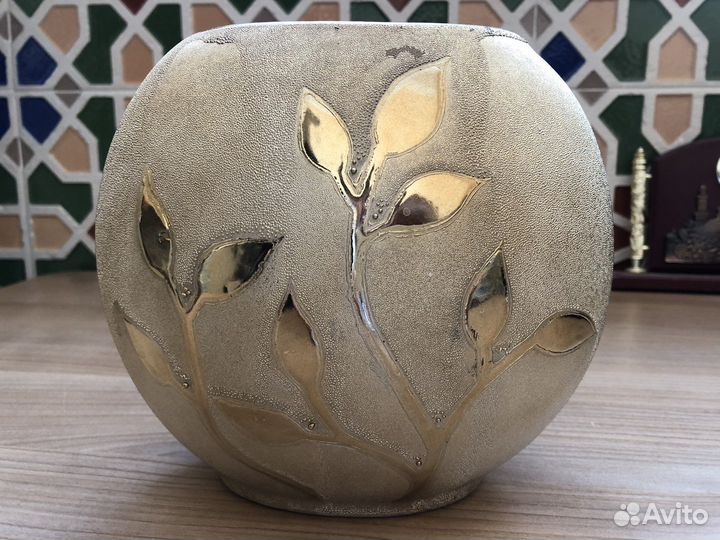 Ваза золотая ручная работа