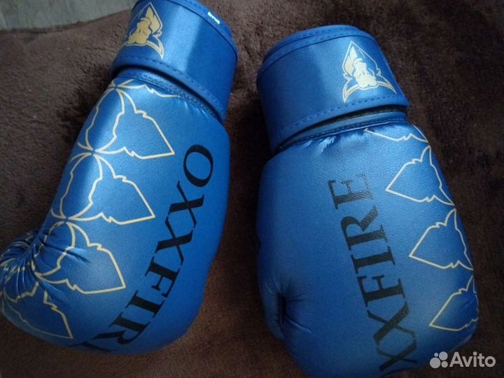 Боксерские перчатки 12 oz