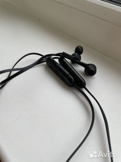 Беспроводные наушники sony