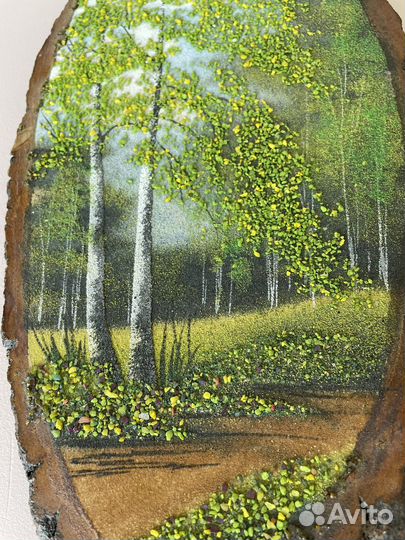 Картина на срезе дерева