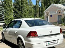 Opel Astra 1.8 AT, 2012, 100 000 км, с пробегом, цена 570 000 руб.