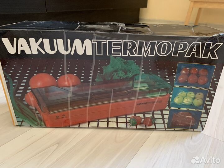 Вакуумный упаковщик продуктов