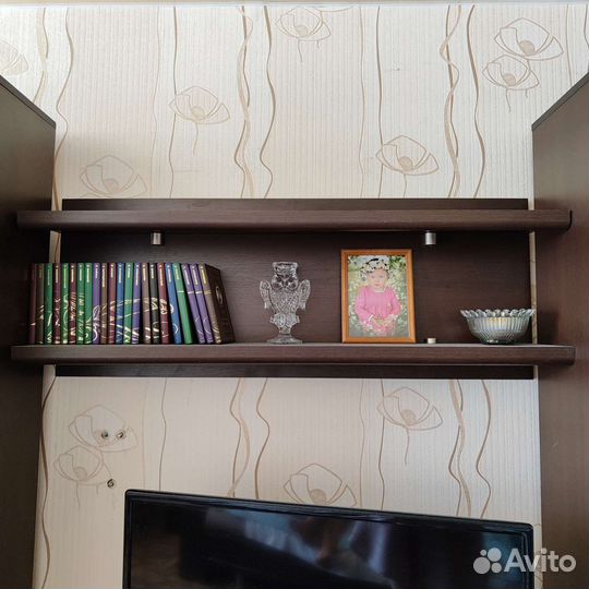 Стенка в гостиную