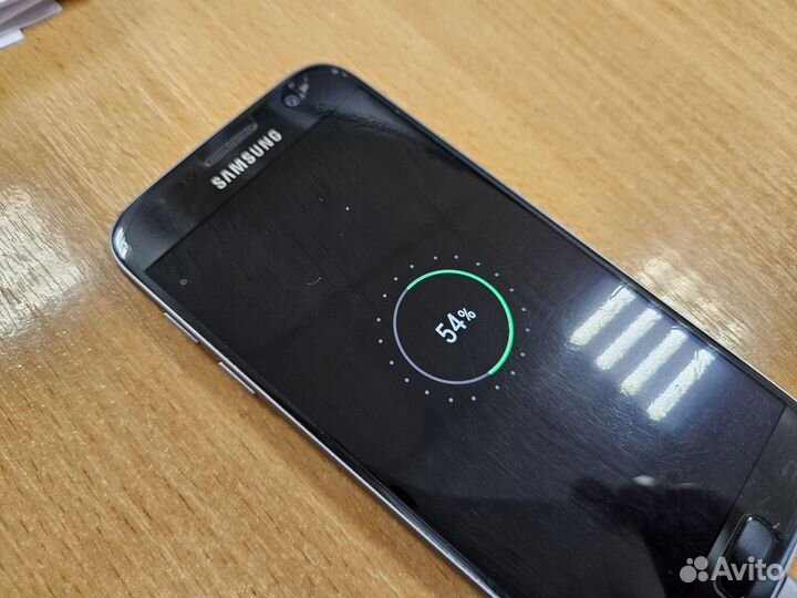 Samsung Galaxy S7, 4/32 ГБ