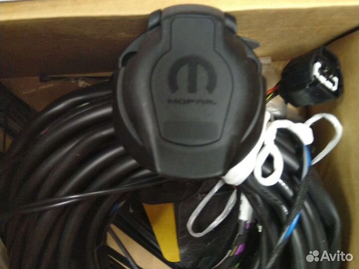 Jeep Cherokee KL Проводка фаркопа 13 pin