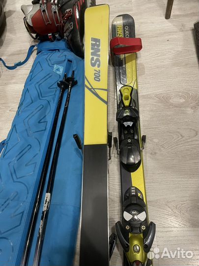 Горные лыжи и ботинки мужские