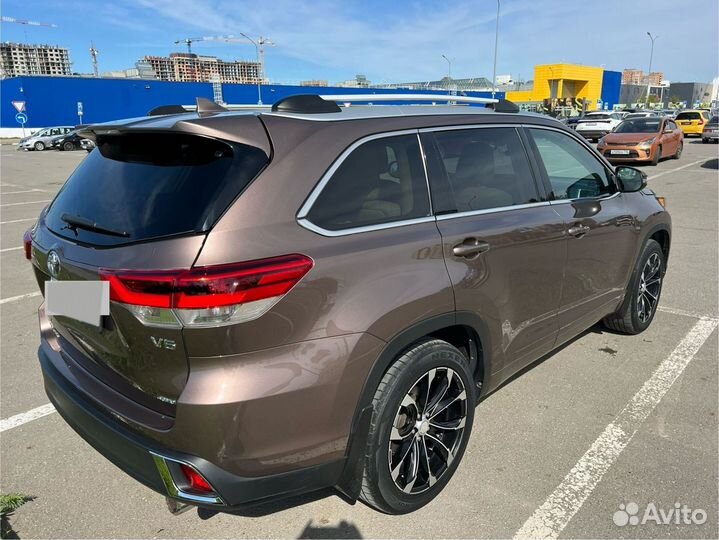 Toyota Highlander 3.5 AT, 2019, 69 900 км