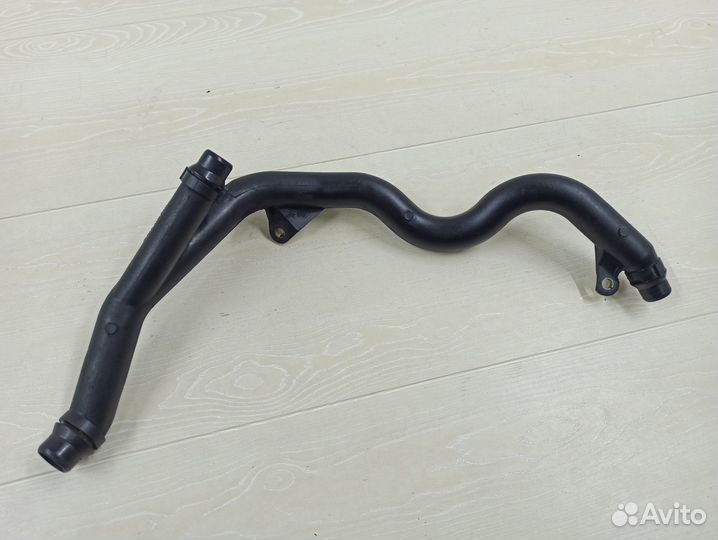 Патрубок системы охлаждения BMW X5 E53 M57