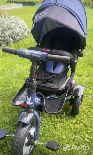 Детский велосипед с ручкой