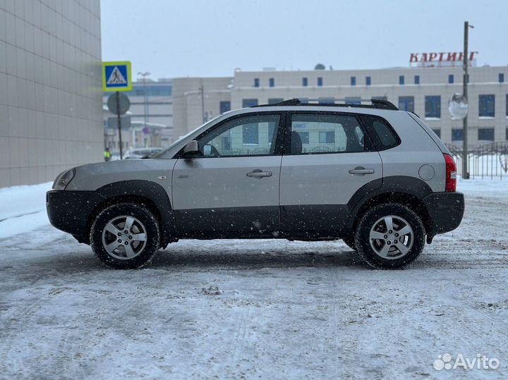 Hyundai Tucson 2.0 AT, 2008, 14 843 км