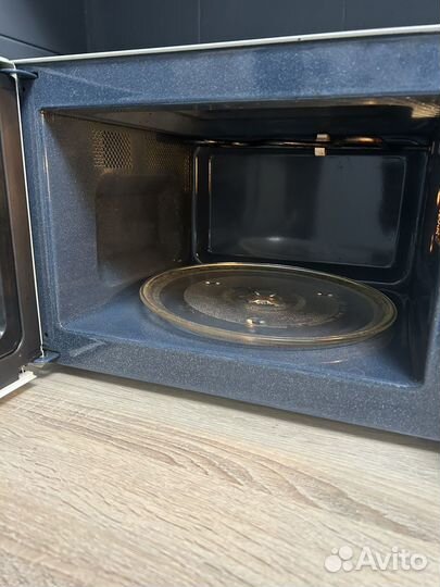 Микроволновая печь Samsung