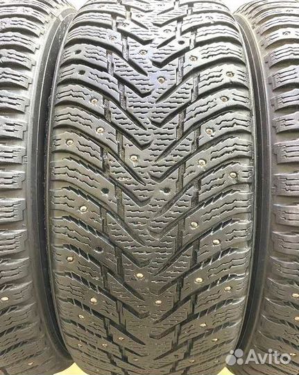 Nokian Tyres Hakkapeliitta 8 205/55 R16 97V