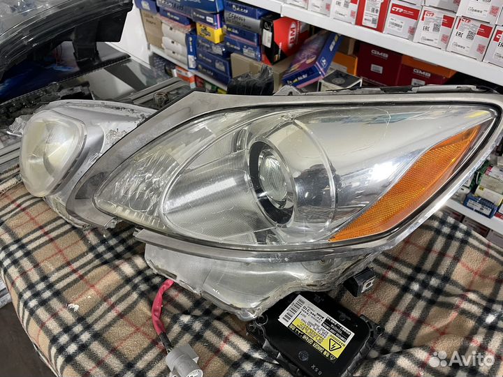 Фара левая Lexus GS 300