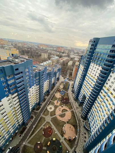 3-к. квартира, 123,3 м², 24/28 эт.