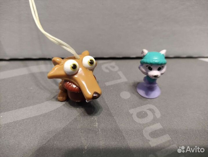 Игрушки Киндер-сюрприз (фигурки Kinder Surprise)