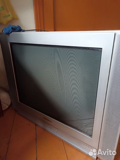 Телевизор samsung