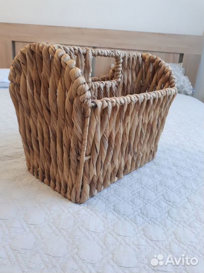 Газетница. Держатель для журналов