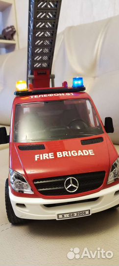 Пожарная машина bruder