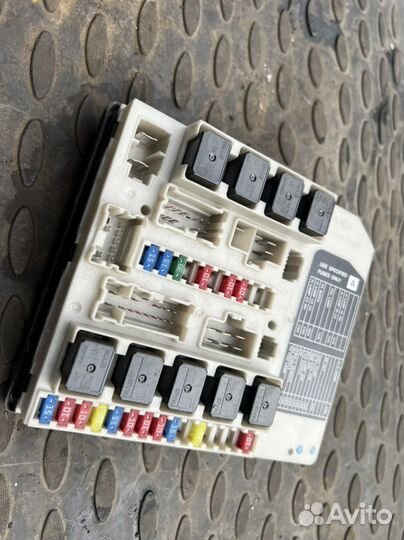 Блок предохранителей Nissan Tiida c11 европа 1.6