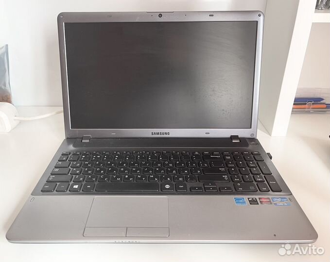 Ноутбук Samsung 15,6 оперативная 8Гб