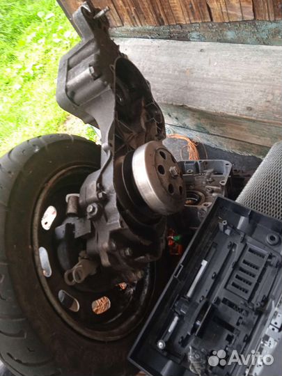 Мопед 80 кубов, отдам запчастей на ещё один мопед