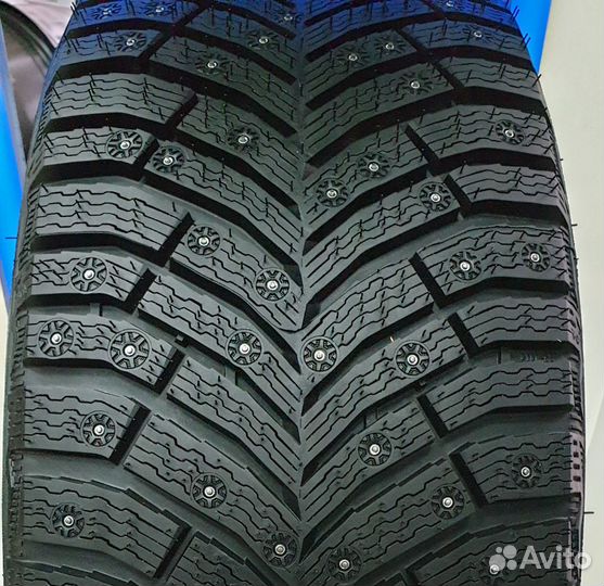 Michelin X-Ice North 4 215/65 R17 114