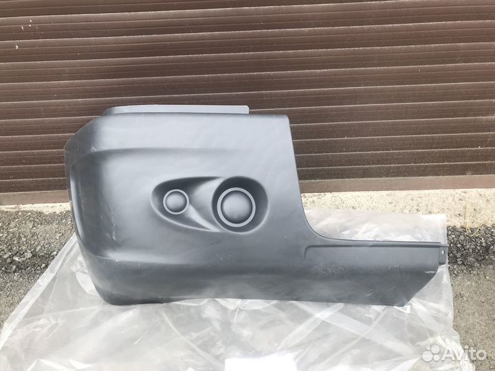 Угол бампера Freightliner Century правый