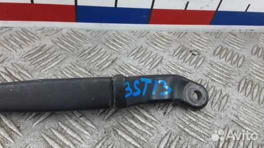 Щеткодержатель лобового стекла peugeot 406 (3ST13O