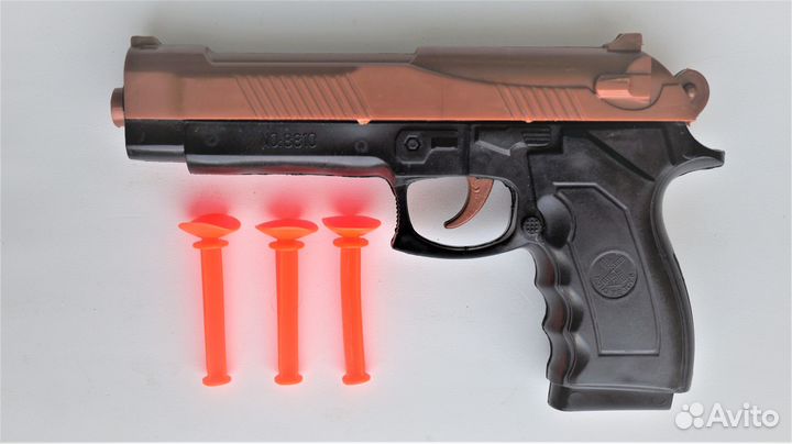 Игрушечный пистолет + 3пульки