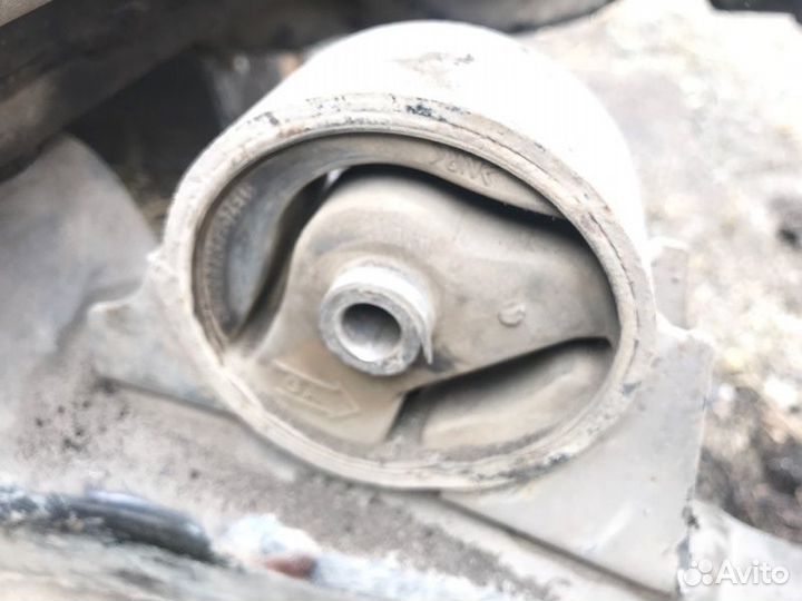 Подушка двигателя Nissan Bluebird sylphy QG18 2003