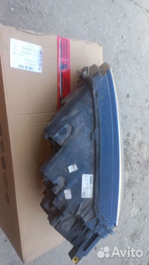 Правая фара skoda карок