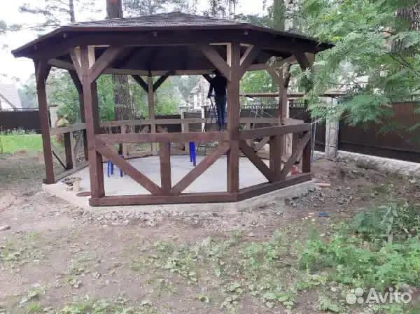 Бригада строителей