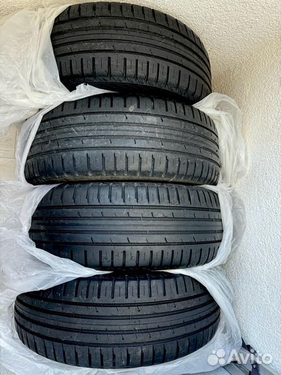 Nokian Tyres Hakka Blue 2 215/55 R18