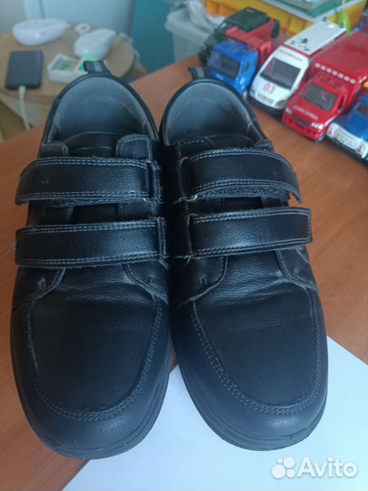 Ботинки школьные осенне-весенние