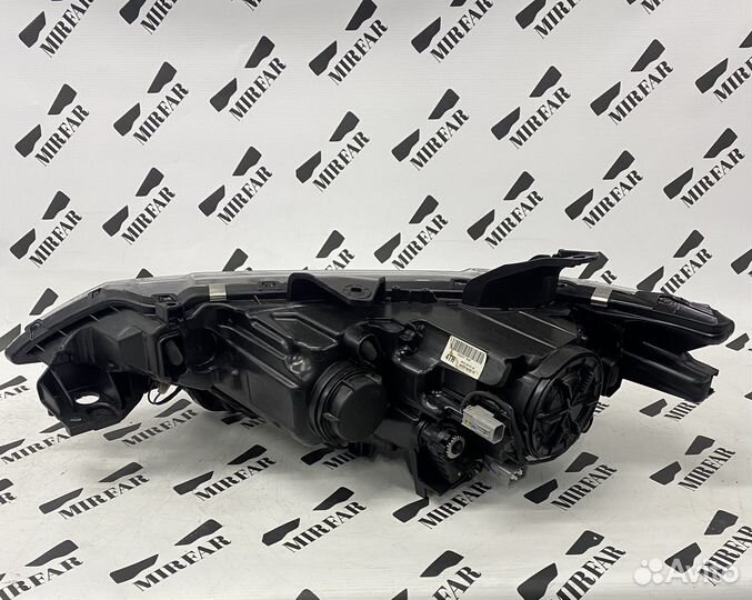 Фара правая Mitsubishi Outlander 3 GF 2015-н.в. Ре