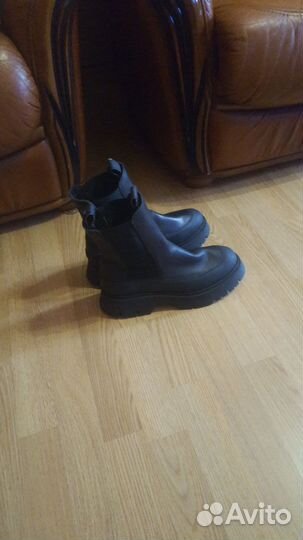 Ботинки толстой подошве кожа Тамарис 41 Португалия