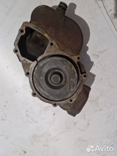 Помпа Ман Тга Тгх Ф2000 насос системы охлаждения