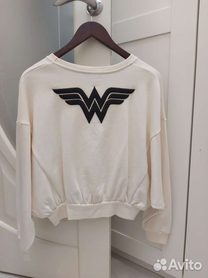 Zara свитшот р. S