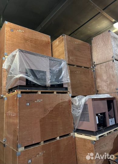 Бензиновый генератор для дома 8кВт Strateg