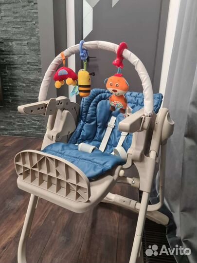 Детский стульчик для кормления