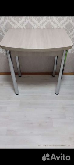 Кухонный стол, обеденный, раздвижной