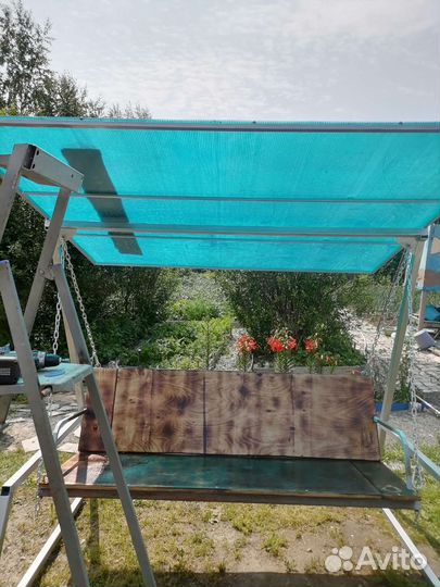 Садовые качели