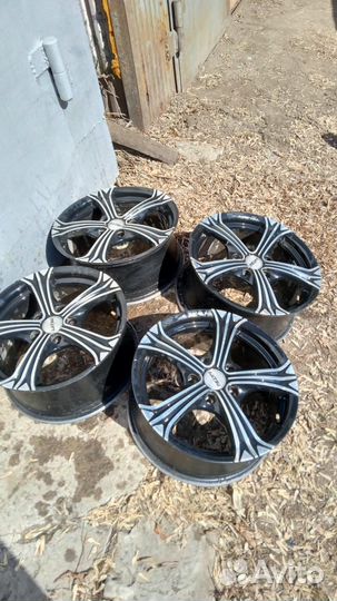 Литые диски r16 5x114.3